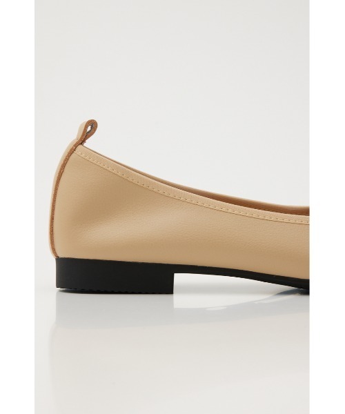STACCATO（スタッカート）の「【再入荷】エリーゼバレエシューズ（バレエシューズ・レディース・ダークベージュ/ホワイト系その他/ブラック・24.0cm/23.5cm/23.0cm/22.5cm/24.5cm）」の14枚目の写真
