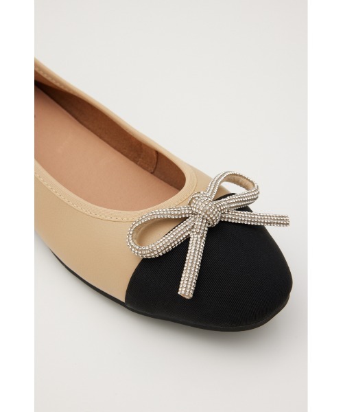 STACCATO（スタッカート）の「【再入荷】エリーゼバレエシューズ（バレエシューズ・レディース・ダークベージュ/ホワイト系その他/ブラック・24.0cm/23.5cm/23.0cm/22.5cm/24.5cm）」の15枚目の写真