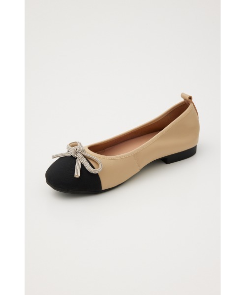 STACCATO（スタッカート）の「【再入荷】エリーゼバレエシューズ（バレエシューズ・レディース・ダークベージュ/ホワイト系その他/ブラック・24.0cm/23.5cm/23.0cm/22.5cm/24.5cm）」の16枚目の写真