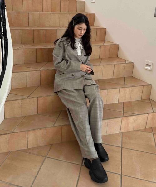 AS KNOW AS plus（アズノゥアズプラス）の「◯ダブルボタンテーラードジャケット　セットアップ可能（テーラードジャケット・レディース・グレー/ベージュ系その他/ネイビー・FREE）」の11枚目の写真