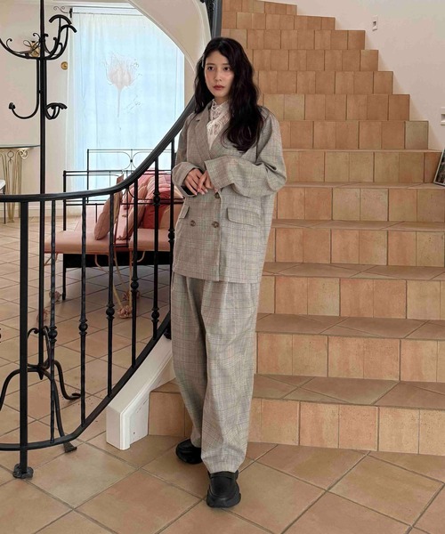 AS KNOW AS plus（アズノゥアズプラス）の「◯ダブルボタンテーラードジャケット　セットアップ可能（テーラードジャケット・レディース・グレー/ベージュ系その他/ネイビー・FREE）」の14枚目の写真