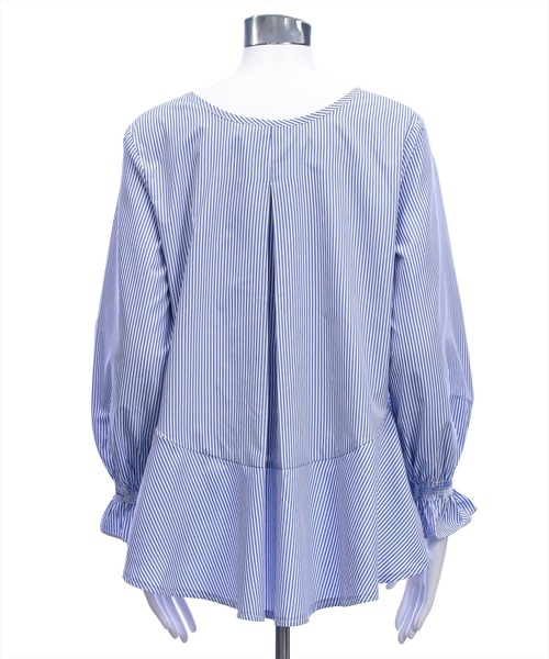 CLEAR BASIC（クリアベーシック）の「ニットベスト＆裾フリルブラウスセット[オフィスカジュアル レイヤード]≪新作≫（シャツ/ブラウス・レディース・ブラック/グレー/ネイビー・F）」の9枚目の写真