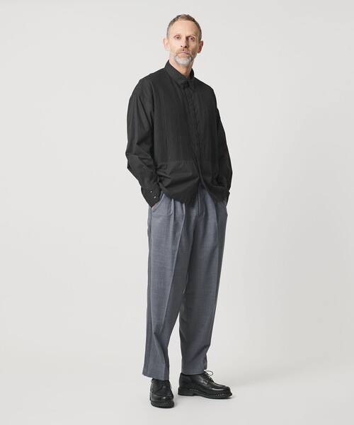 Pheeta(フィータ)の「<Pheeta>Trinity シャツ ‐UNISEX‐ / 015CMen-SH5(シャツ/ブラウス・レディース・ブラック/ホワイト・2/1)」の5枚目の写真