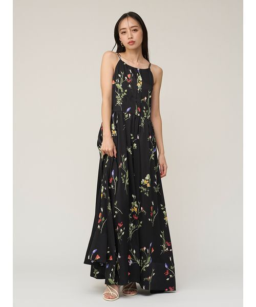 SNIDEL（スナイデル）の「【WEB限定00サイズあり】ボタニカルパターンキャミワンピース（ワンピース・レディース・イエロー/ベージュ/ブラック・0/1/00）」の19枚目の写真