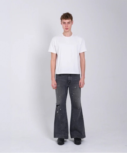 TANAKA(タナカ)の「FLARE JEAN TROUSERS(デニムパンツ・レディース・グレー・26/25)」の2枚目の写真