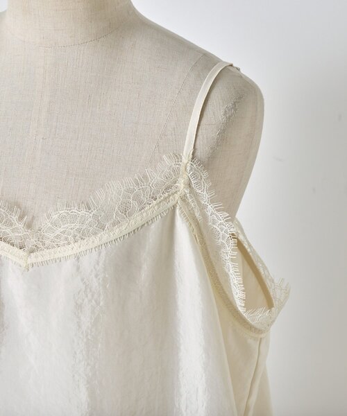 Jena espace merveilleux（ジェナ　エスパスメルヴェイユ）の「【シンプルコーデを格上げ】レースキャミソール（シャツ/ブラウス・レディース・アイボリー/ブラック・FREE）」の14枚目の写真