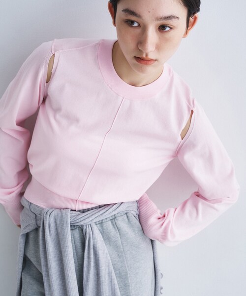 CODE A(コードエー)の「slit pullover knit(ニット/セーター・レディース・ピンク/ホワイト/グレー/ブラック・00)」の4枚目の写真