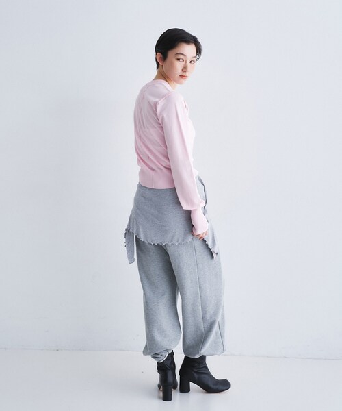 CODE A(コードエー)の「slit pullover knit(ニット/セーター・レディース・ピンク/ホワイト/グレー/ブラック・00)」の5枚目の写真