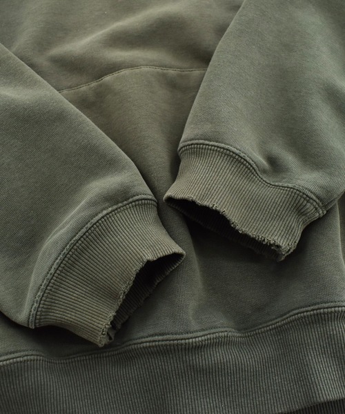 Carhartt(カーハート)の「【USED】Carhartt ロゴ グランジ フーディ(パーカー・メンズ・オリーブ・LARGE)」の5枚目の写真