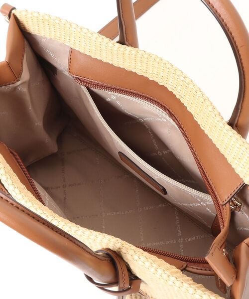 MICHAEL KORS(マイケルコース)の「MIRELLA EW トップジップ サッチェル ミディアム(かごバッグ・レディース・ブラウン系・FREE)」の4枚目の写真