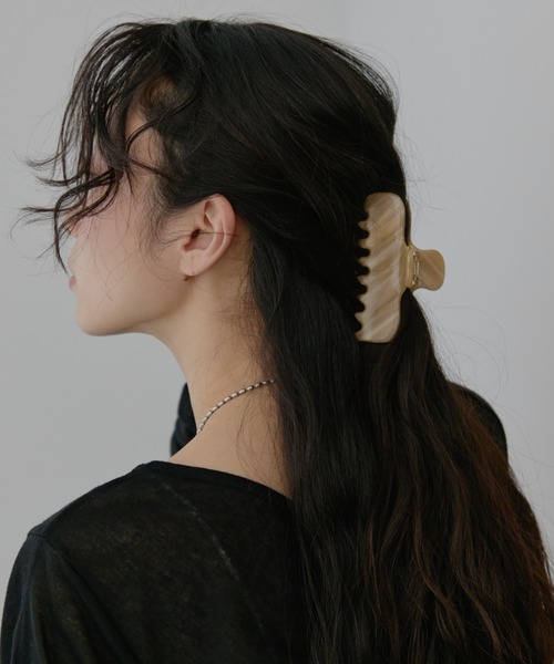 Aunt Marie's(アントマリーズ)の「カラーヘアクリップ(バレッタ/ヘアクリップ・レディース・ブラウン/レッド/ベージュ・FREE)」の1枚目の写真