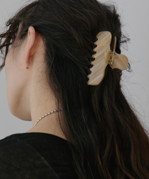 Aunt Marie's(アントマリーズ)の「カラーヘアクリップ(バレッタ/ヘアクリップ・レディース・ブラウン/レッド/ベージュ・FREE)」の19枚目の写真