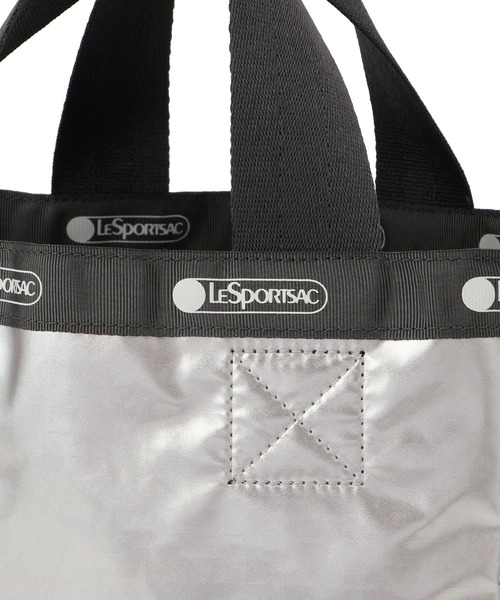 LeSportsac(レスポートサック)の「【LeSportsac for ADAM ET ROPE'】Exclusive Med Reversible Tote(トートバッグ・レディース・シルバー・FREE)」の16枚目の写真
