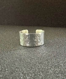 Donnaruma（ドンナルンマ）の「「Lapis note」Silver925槌目打ちワイドリング（リング）」