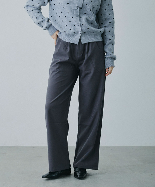 Mirette(ミレット)の「フロントタック セミワイドスラックスパンツ / Front Tuck Semi-Wide Slacks(スラックス・レディース・グレー/ブラウン・LARGE/MEDIUM/SMALL)」の5枚目の写真