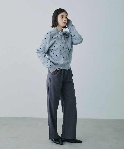 Mirette(ミレット)の「フロントタック セミワイドスラックスパンツ / Front Tuck Semi-Wide Slacks(スラックス・レディース・グレー/ブラウン・LARGE/MEDIUM/SMALL)」の13枚目の写真