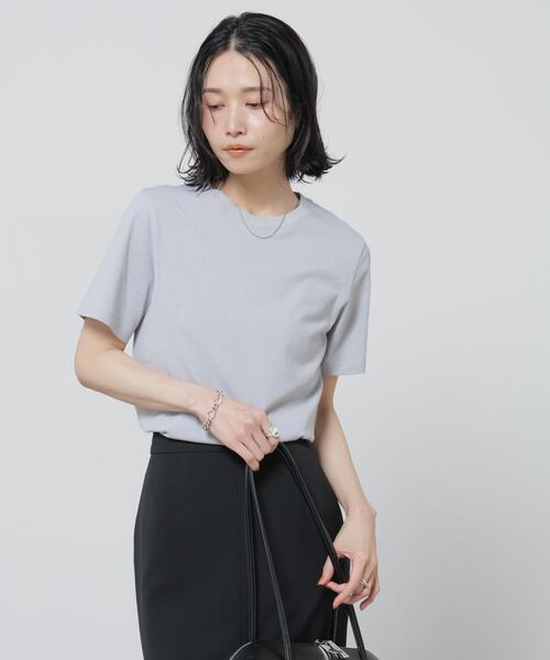 NANO universe(ナノユニバース)の「Anti Soaked(R) 汗染み防止カラフルクルーTシャツ(Tシャツ/カットソー・レディース・レッド/ブラウン/ライトピンク/ブルーグレー/ライトイエロー・FREE)」の2枚目の写真
