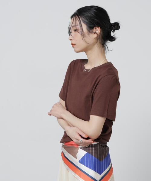NANO universe(ナノユニバース)の「Anti Soaked(R) 汗染み防止カラフルクルーTシャツ(Tシャツ/カットソー・レディース・レッド/ブラウン/ライトピンク/ブルーグレー/ライトイエロー・FREE)」の10枚目の写真