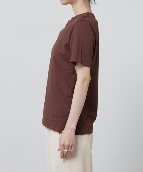 NANO universe(ナノユニバース)の「Anti Soaked(R) 汗染み防止カラフルクルーTシャツ(Tシャツ/カットソー・レディース・レッド/ブラウン/ライトピンク/ブルーグレー/ライトイエロー・FREE)」の16枚目の写真