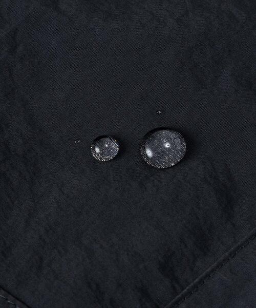 THE NORTH FACE（ザノースフェイス）の「THE NORTH FACE　VERSATILE BLOUSON（ナイロンジャケット・メンズ・グレー/チャコールグレー/ブラック・MEDIUM/LARGE）」の15枚目の写真