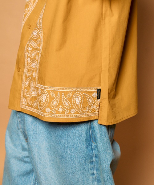 Subciety(サブサエティ)の「Embroidery bandanna shirt(シャツ/ブラウス・メンズ・マスタード/ホワイト/ブラック・X-LARGE/LARGE/MEDIUM/SMALL)」の19枚目の写真