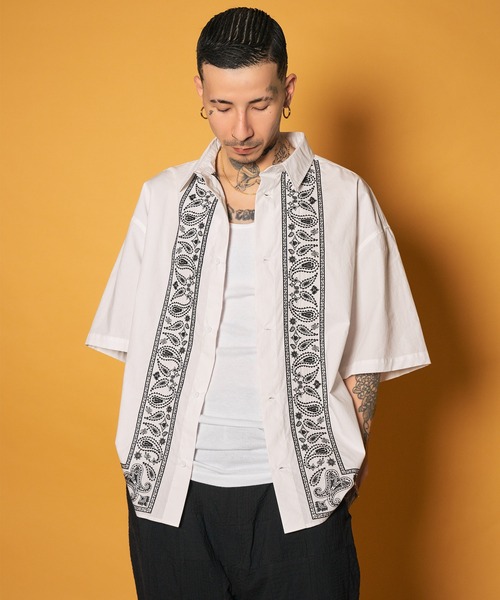 Subciety(サブサエティ)の「Embroidery bandanna shirt(シャツ/ブラウス・メンズ・マスタード/ホワイト/ブラック・X-LARGE/LARGE/MEDIUM/SMALL)」の7枚目の写真