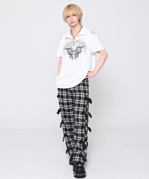 TRAVAS TOKYO(トラバス トウキョウ)の「『TRAVAS TOKYO/トラバス トーキョー』肩あきZIPデザインTシャツ(Tシャツ/カットソー・レディース・ホワイト/ブラック・FREE)」の19枚目の写真