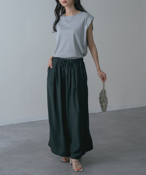 refinedworks(リファインドワークス)の「【refinedworks】美脚 を叶える 落ち感 ストレート ワイドパンツ(その他パンツ・レディース・チャコールグレー/カーキ・FREE)」の8枚目の写真