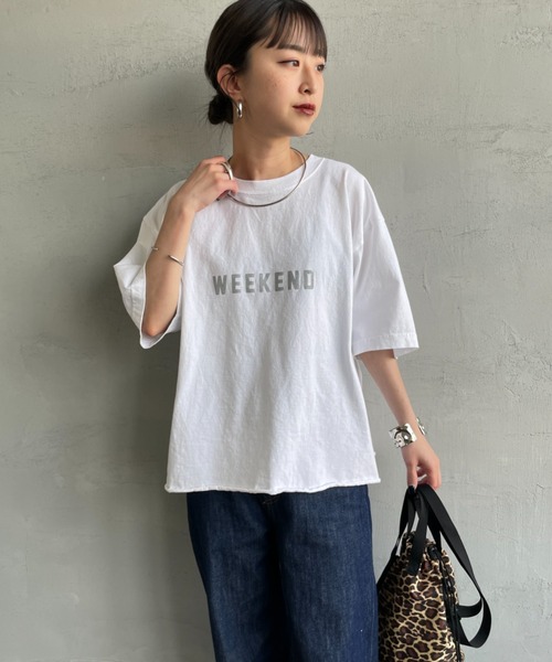 FUNG（ファング）の「[FUNG/ファング] 別注 WEEKEND カットオフ プリントTシャツ（Tシャツ/カットソー・レディース・ホワイト×シルバー/ホワイト×ピンク・M）」の6枚目の写真