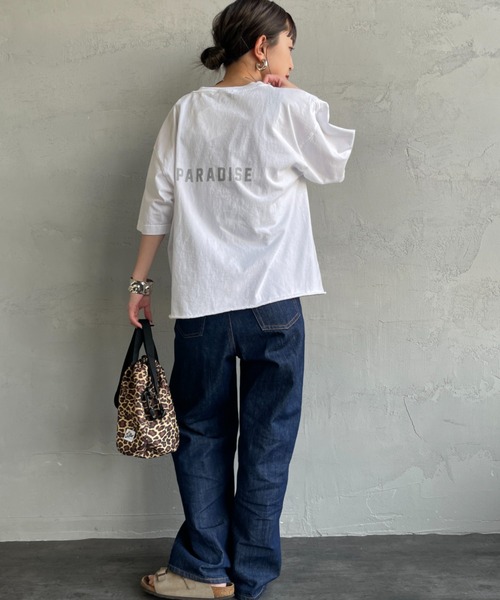FUNG（ファング）の「[FUNG/ファング] 別注 WEEKEND カットオフ プリントTシャツ（Tシャツ/カットソー・レディース・ホワイト×シルバー/ホワイト×ピンク・M）」の11枚目の写真