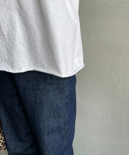 FUNG（ファング）の「[FUNG/ファング] 別注 WEEKEND カットオフ プリントTシャツ（Tシャツ/カットソー・レディース・ホワイト×シルバー/ホワイト×ピンク・M）」の14枚目の写真