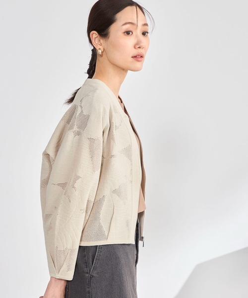 GALLORIA(ギャローリア)の「レース編みジップカーディガン(カーディガン/ボレロ・レディース・ライトベージュ/オフホワイト・L/S/M/LL)」の8枚目の写真