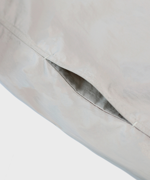 MASMARULEZ APPAREL(マスマルールズ アパレル)の「Essential Two Way Light Windbreaker_Light Gray(ナイロンジャケット・レディース・ライトグレー・ONE SIZE)」の9枚目の写真