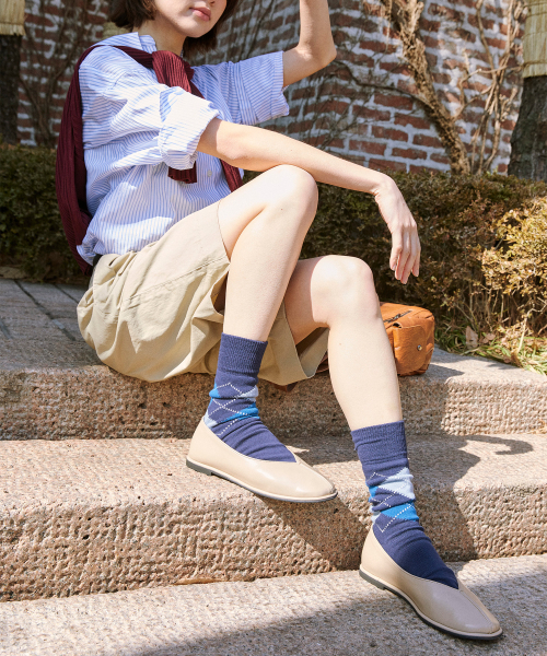 SPUR(シュプール)の「Veronica Round toe フラットシューズ 1.5cm -VS9014 (2color)(バレエシューズ・レディース・ベージュ/ブラック・23.5cm/23cm/24.5cm/24cm)」の6枚目の写真
