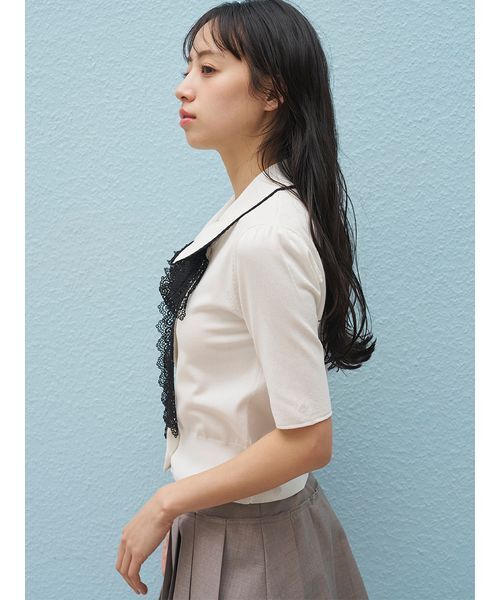SNIDEL(スナイデル)の「レースボウタイニットプルオーバー(ニット/セーター・レディース・ネイビー/ベージュ/アイボリー・F)」の8枚目の写真
