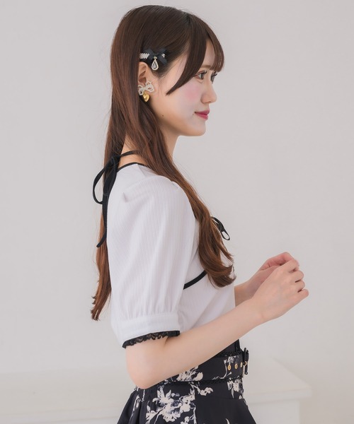 couture BY ROJITA（クチュールバイロジータ）の「ボレロ風リボントップス（Tシャツ/カットソー・レディース・ブラック/ホワイト/グレー・FREE）」の18枚目の写真