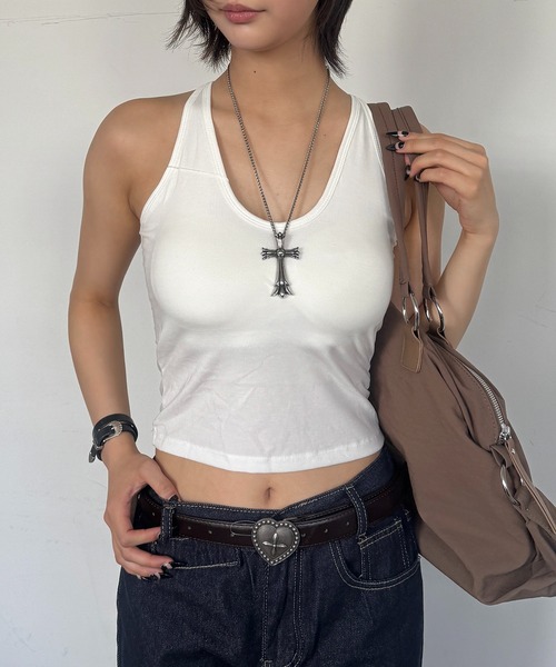 lilful(リルフル)の「【26年春夏新作】【カップ付き】バックレースデザイン Uネック クロップドタンクトップ(タンクトップ・レディース・ホワイト/ブラック/グレー・F)」の12枚目の写真
