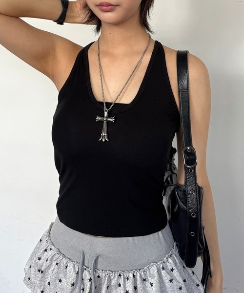 lilful(リルフル)の「【26年春夏新作】【カップ付き】バックレースデザイン Uネック クロップドタンクトップ(タンクトップ・レディース・ホワイト/ブラック/グレー・F)」の10枚目の写真