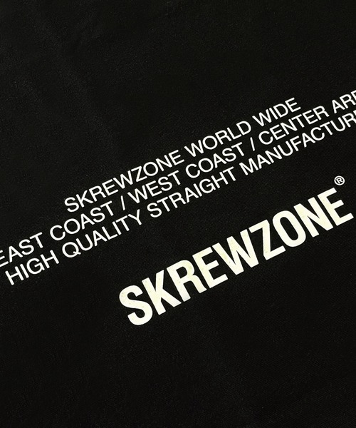 SKREWZONE(スクリューゾーン)の「SKREWZONE CLASSIC LOGO Tシャツ(Tシャツ/カットソー・メンズ・ブラック/ホワイト・XX-LARGE/X-LARGE/LARGE/MEDIUM)」の8枚目の写真