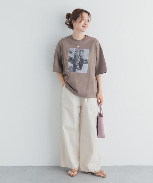 URBAN RESEARCH DOORS(アーバンリサーチドアーズ)の「『スタッフ企画』フォトプリントオーバーTシャツ(Tシャツ/カットソー・レディース・オフホワイト/モカ・FREE)」の15枚目の写真