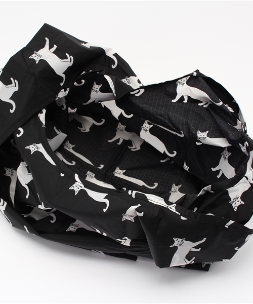 SHIPS（シップス）の「BAGGU:エコバッグ(M)（エコバッグ/サブバッグ・レディース・ブルー/イエロー/ホワイト/ライトグレー/レッド/ブラック/ピンク系その他/オリーブ/ライトピンク/ライトグリーン/イエロー系その他/ダークグレー・ONE SIZE）」の17枚目の写真