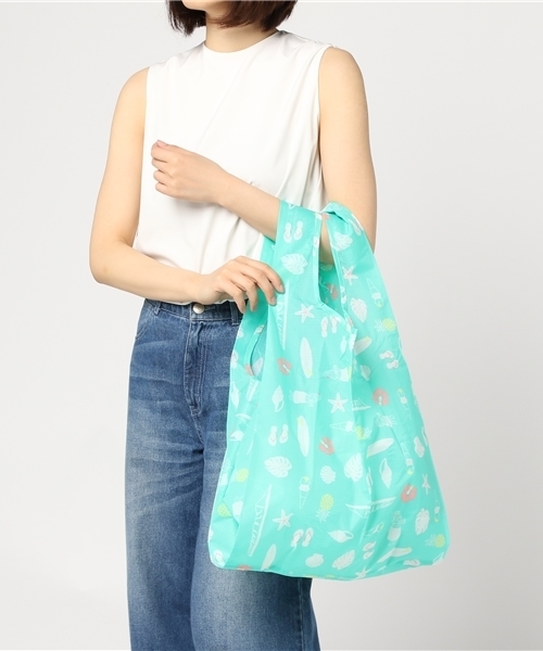 SHIPS（シップス）の「BAGGU:エコバッグ(M)（エコバッグ/サブバッグ・レディース・ブルー/イエロー/ホワイト/ライトグレー/レッド/ブラック/ピンク系その他/オリーブ/ライトピンク/ライトグリーン/イエロー系その他/ダークグレー・ONE SIZE）」の19枚目の写真