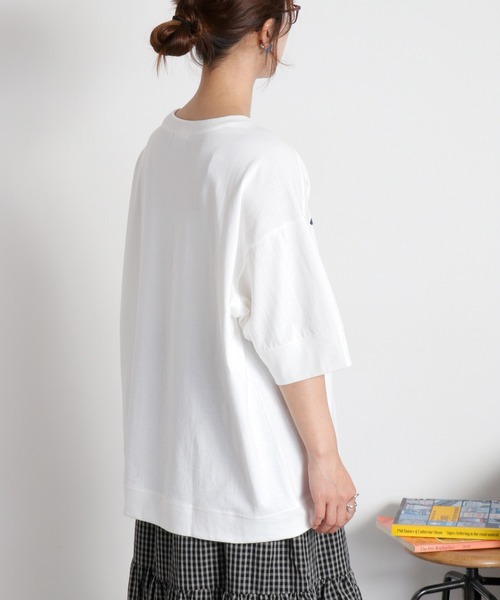 DISCUS ATHLETIC(ディスカス アスレチック)の「【DISCUS ATHLETIC】VIRGINIANカレッジロゴ/ルーズシルエット ショートスリーブTee(Tシャツ/カットソー・レディース・ブラック/オフホワイト/ブラウン・M)」の12枚目の写真