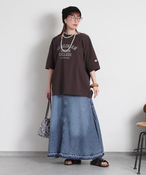 DISCUS ATHLETIC(ディスカス アスレチック)の「【DISCUS ATHLETIC】VIRGINIANカレッジロゴ/ルーズシルエット ショートスリーブTee(Tシャツ/カットソー・レディース・ブラック/オフホワイト/ブラウン・M)」の17枚目の写真