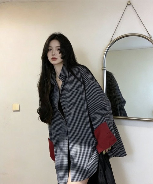 AsheKsha(アシクシャ)の「レトロパッチワークチェック柄ゆったり長袖シャツ(シャツ/ブラウス・レディース・ブラック・M)」の3枚目の写真
