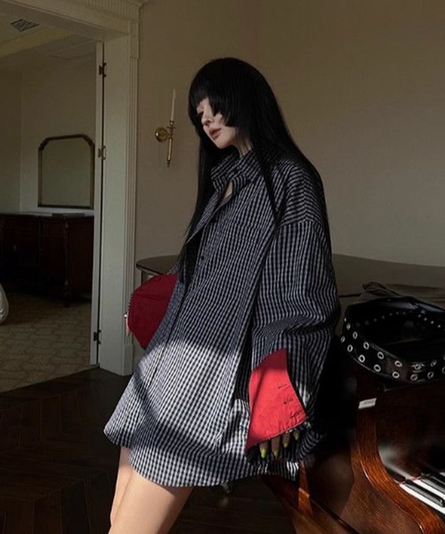 AsheKsha(アシクシャ)の「レトロパッチワークチェック柄ゆったり長袖シャツ(シャツ/ブラウス・レディース・ブラック・M)」の5枚目の写真