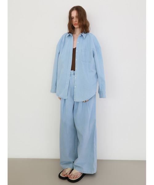 miies miim（ミーエスミーム）の「over denim shirt（シャツ/ブラウス・レディース・ライトブルー/インディゴブルー・FREE）」の18枚目の写真