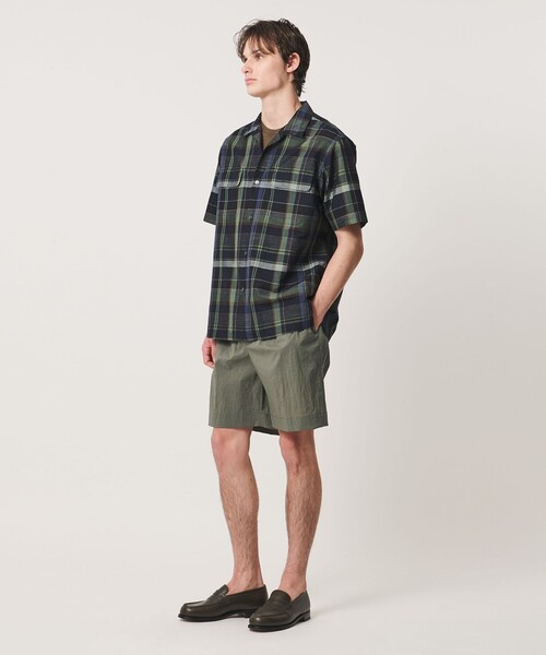 UNITED ARROWS(ユナイテッドアローズ)の「ワッシャーナイロン 2プリーツ サイドアジャスター ショーツ 撥水 ヨコストレッチ(その他パンツ・メンズ・ブラック/オリーブ/ライラック・S/L/XL/M)」の9枚目の写真