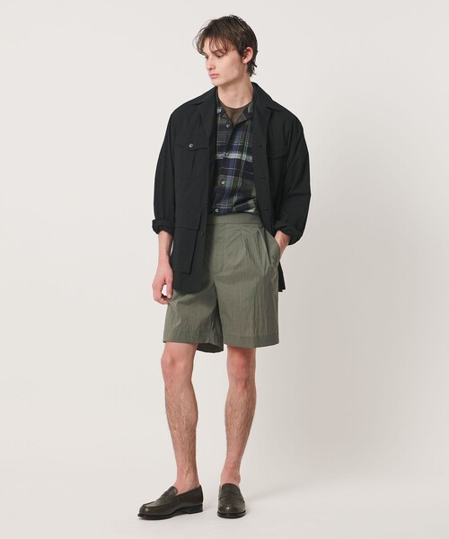 UNITED ARROWS(ユナイテッドアローズ)の「ワッシャーナイロン 2プリーツ サイドアジャスター ショーツ 撥水 ヨコストレッチ(その他パンツ・メンズ・ブラック/オリーブ/ライラック・S/L/XL/M)」の8枚目の写真
