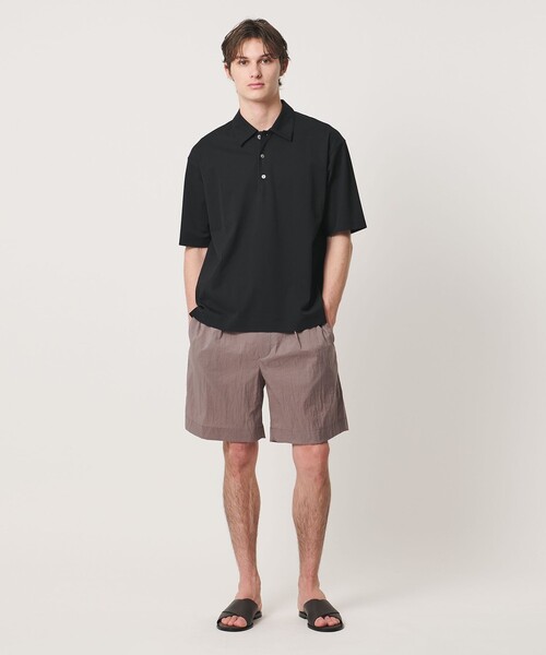 UNITED ARROWS(ユナイテッドアローズ)の「ワッシャーナイロン 2プリーツ サイドアジャスター ショーツ 撥水 ヨコストレッチ(その他パンツ・メンズ・ブラック/オリーブ/ライラック・S/L/XL/M)」の4枚目の写真